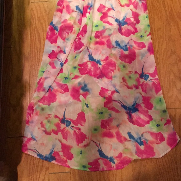 Gorgeous Lush Surplice Dress - Picture 7 of 8